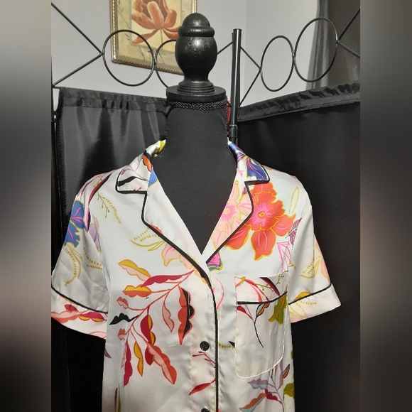 Stars Above Multicolor Floral Women's Shorts Pajama Set Size XS Feminine Sleep - Picture 3 of 8